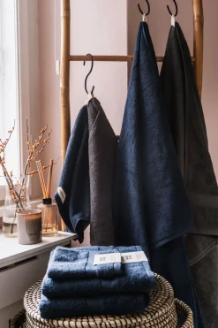 Håndklæder<Magasin du Nord Collection New frotté dress blue håndklæde Mørkeblå