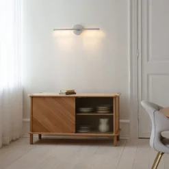 Væglamper<UMAGE Omni wall lamp