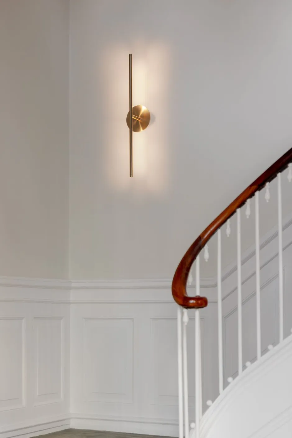 Væglamper<UMAGE Omni wall lamp