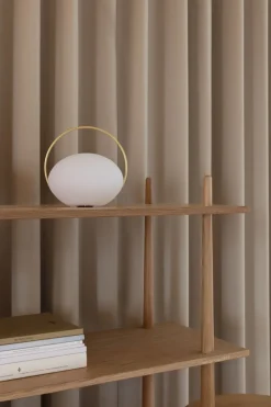 Bordlamper<UMAGE Orbit portable lamp