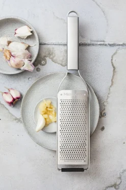Køkkenartikler<Microplane Professional Ribbon Grater