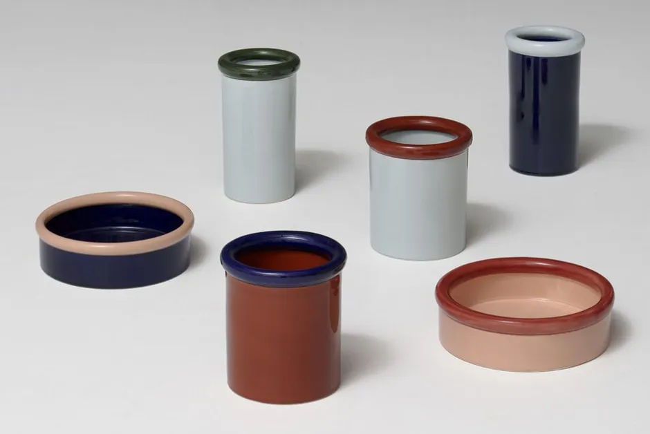 Vaser & Urtepotteskjulere<NINE ROD Pot ceramic H175 x Ø153 Dark blue/Terracotta