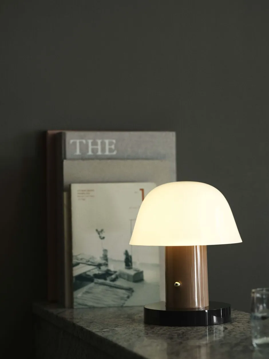 Trådløse Lamper<&Tradition Setago JH27 Table Lamp Rust/thunder