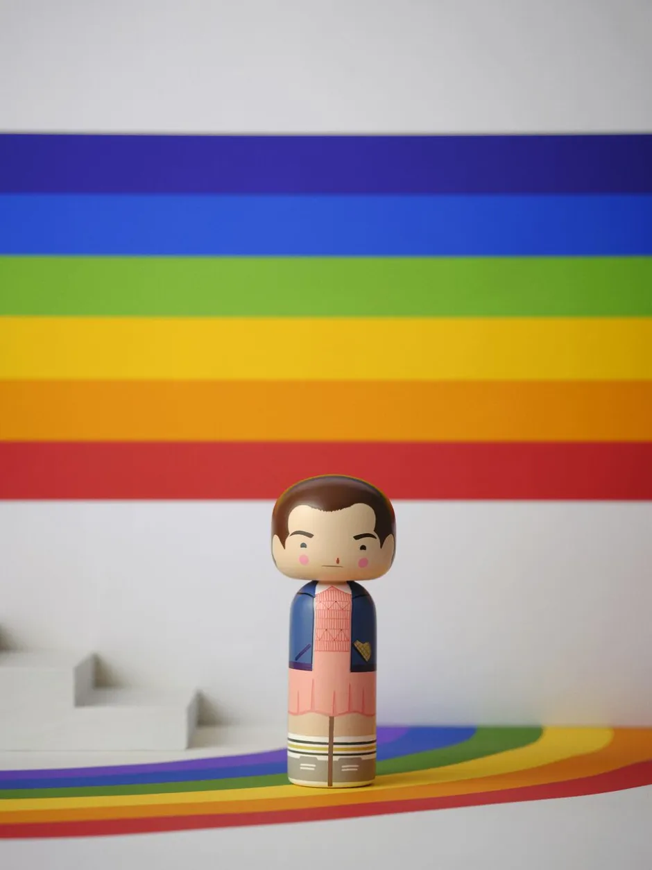 Figurer & Skulpturer<Lucie Kaas Sketch.inc - Kokeshi | Stranger Things - Eleven