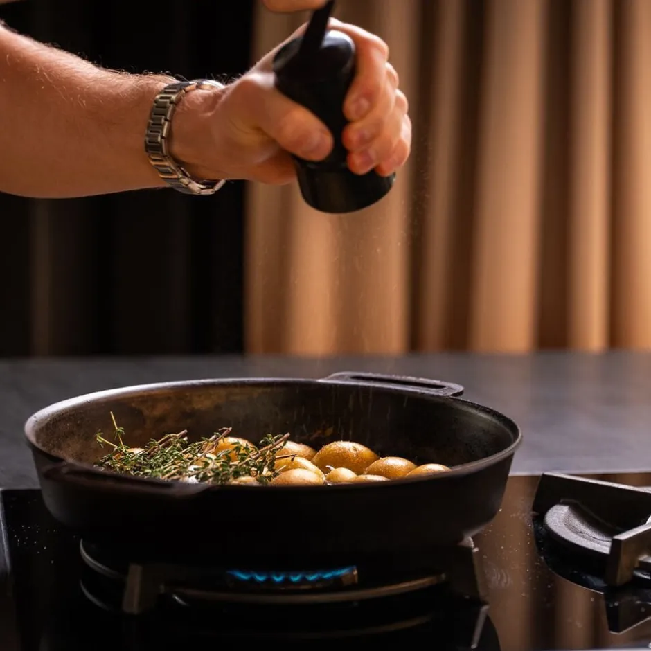 Gryder & Pander<Gastrotools Stegepande – Carbonstål – Dobbelthåndtag