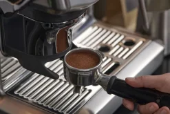Kaffe & Te<SAGE The Barista Express Impress Brushed Steel