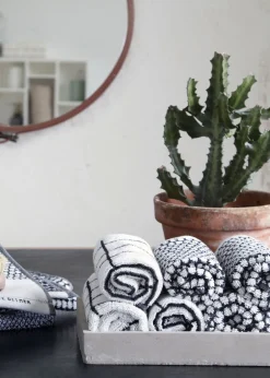 Håndklæder<Mette Ditmer TILE STONE fingertip towel