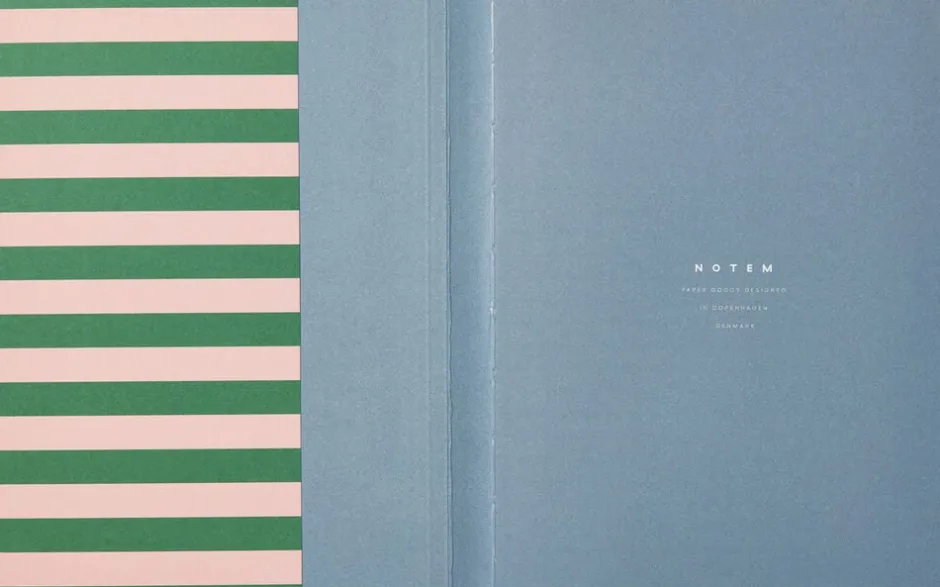 Kontorartikler<Notem UMA Notebook, Flat-Lay - Medium, Green & Rose