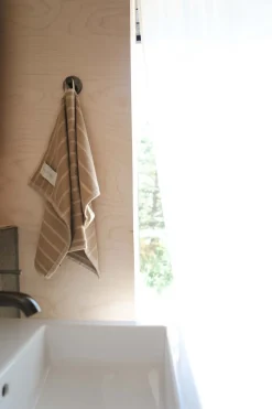 Håndklæder<Studio Feder Una Håndklæde Sand beige rain