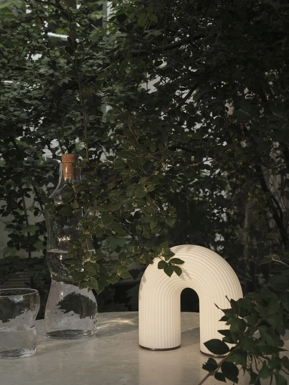 Bordlamper|Trådløse Lamper<Ferm Living Vuelta Portable Lamp - White